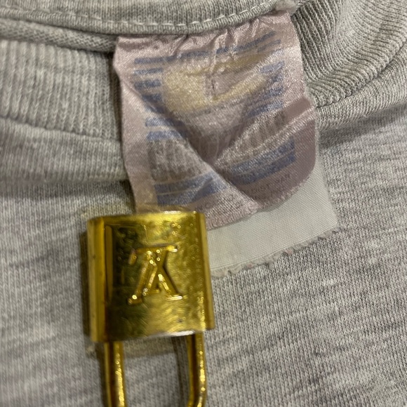 Vintage 1994 Toronto Raptors T-Shirt - Picture 4 of 5